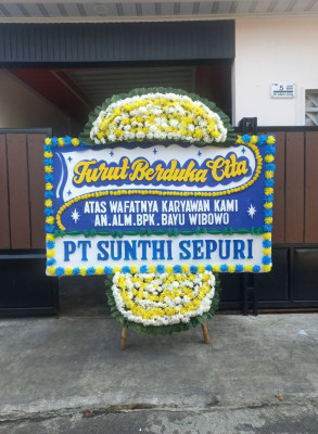 Papan Bunga Duka di Pasiripis